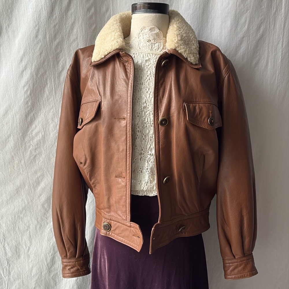 Perry Ellis brown, leather bomber jacket women’s size small